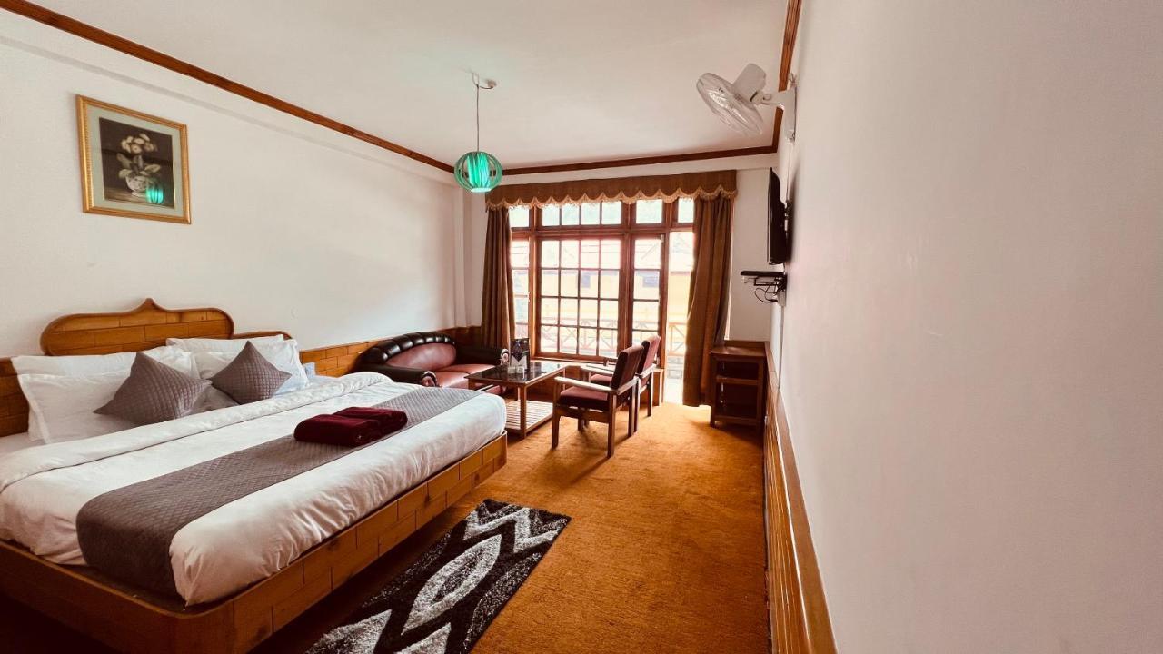 Sita Classic, Most Comfortable Family Hotel In Manali Exterior foto